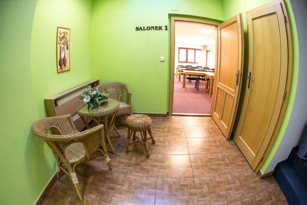 Hotel Na Jizni Prerov Exterior photo